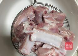 栗子排骨煲的做法图解4