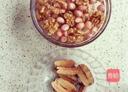 核桃花生露的做法图解3