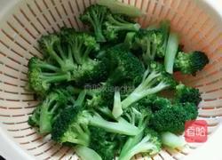 豆豉炝炒西兰花的做法图解3