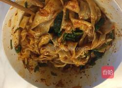 手工油泼面的做法图解8