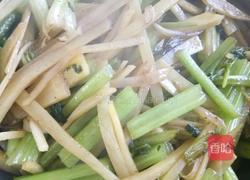 芹菜炒土豆丝的做法图解7