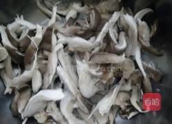炸鲜蘑的做法图解1