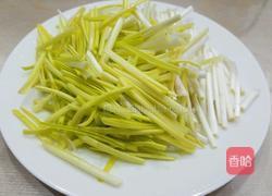 蒜黄炒鸡蛋的做法图解5