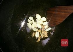 油焖辣椒的做法图解1