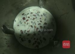 核桃花生牛奶的做法图解3