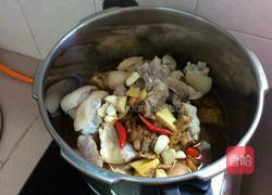 猪蹄焖鸡爪的做法图解12