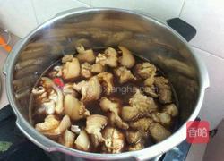 猪蹄焖鸡爪的做法图解13