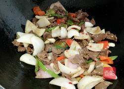 洋蔥炒牛肉的做法圖解8