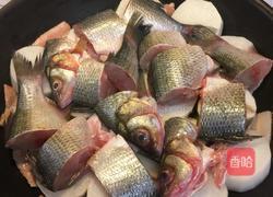 萝卜炖鲮鱼的做法图解12