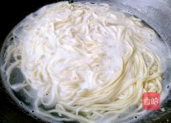 酱汁拌面的做法图解6