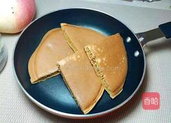 养颜之红糖鸡蛋饼的做法图解7