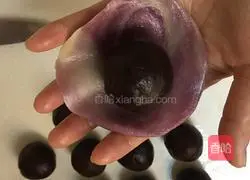 Purple Sweet Potato Egg Yolk Cake Illustration 19