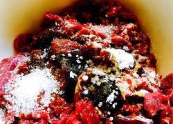 圆椒炒牛肉的做法图解3