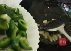 甜椒炒肉片的做法图解10