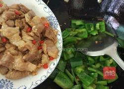 甜椒炒肉片的做法图解11