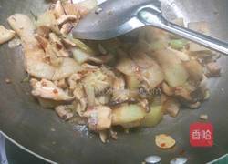 香菇炒冬瓜片的做法图解5