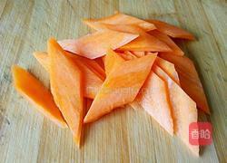 凉拌黑木耳的做法图解2