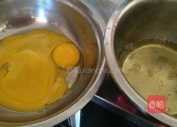 可可蛋糕卷的做法图解2