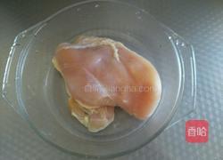 鸡胸肉干豆腐卷的做法图解1