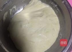 香肠卷的做法图解1