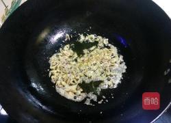 虾皮炒娃娃菜的做法图解3