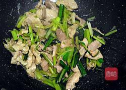 香芹炒肉片的做法图解6