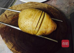 风琴土豆的做法图解2