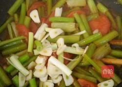 番茄炒芹菜的做法图解7