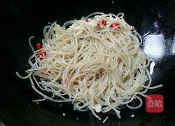 泡菜苕粉肉丝(酸辣版)的做法图解9