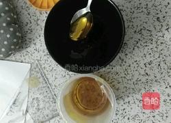 麦芽糖炖鸡蛋的做法图解1