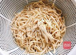 清炒千张胡萝卜丝的做法图解4