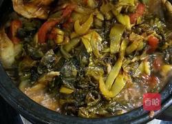 黄骨鱼焖酸菜的做法图解18