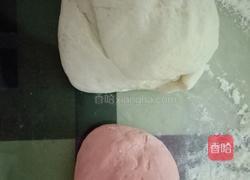 小猪奶黄包的做法图解1