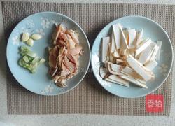 家常杏鲍菇回锅肉的做法图解3