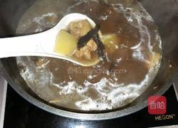 陈年萝卜干雪莲煲鸡腿的做法图解6