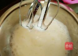 六寸心形戚风蛋糕的做法图解7