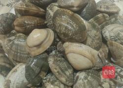 剁椒花甲的做法图解1