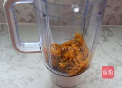 奶香南瓜羹的做法图解3