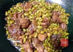 排骨烧青豆的做法图解12