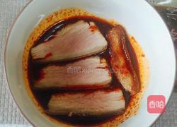 卤腐酸菜扣肉的做法图解6