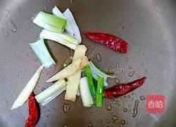 酥肉萝卜炖粉条的做法图解2