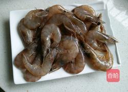 芹菜百合炒虾仁的做法图解2