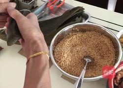 咸肉栗子粽的做法图解10