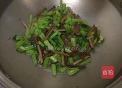 药芹炒茶干的做法图解5