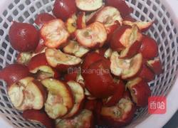 冰糖山楂的做法图解1