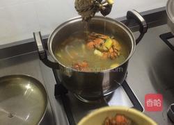 清煮大闸蟹的做法图解8