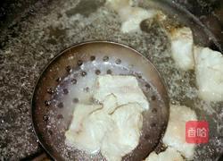 黄花菜煲排骨的做法图解4