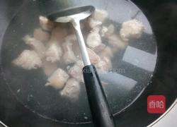 红烧肉烧鹌鹑蛋的做法图解3