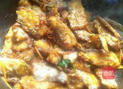 糖醋带鱼的做法图解7