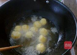 黄米炸糕的做法图解3